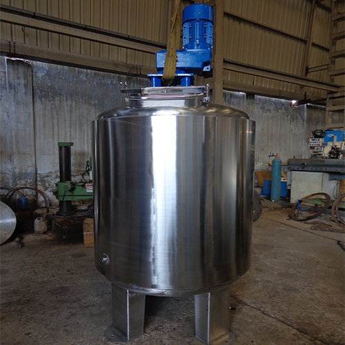 Size Cooker & Storage Vessels